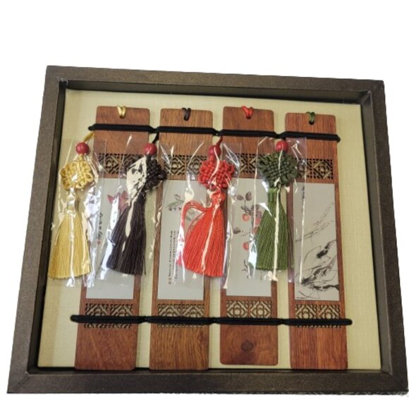 Hostess GIFT Wooden Bookmarks with Chinese Calligraphy Print Accents - Picture 1 of 9